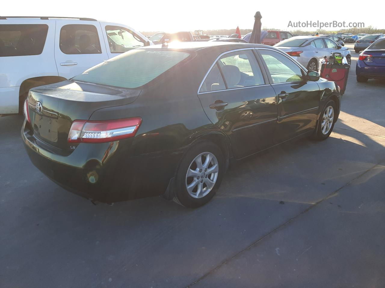 2011 Toyota Camry Base Green vin: 4T4BF3EK2BR159411