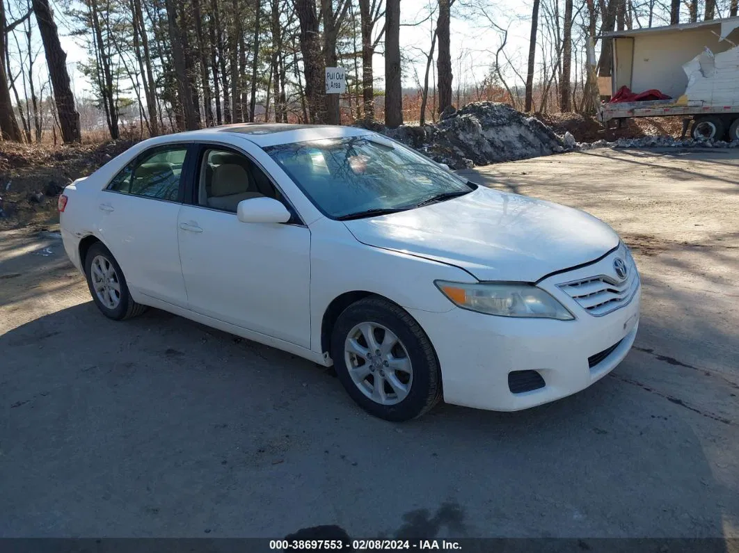 2011 Toyota Camry Le White vin: 4T4BF3EK2BR208493