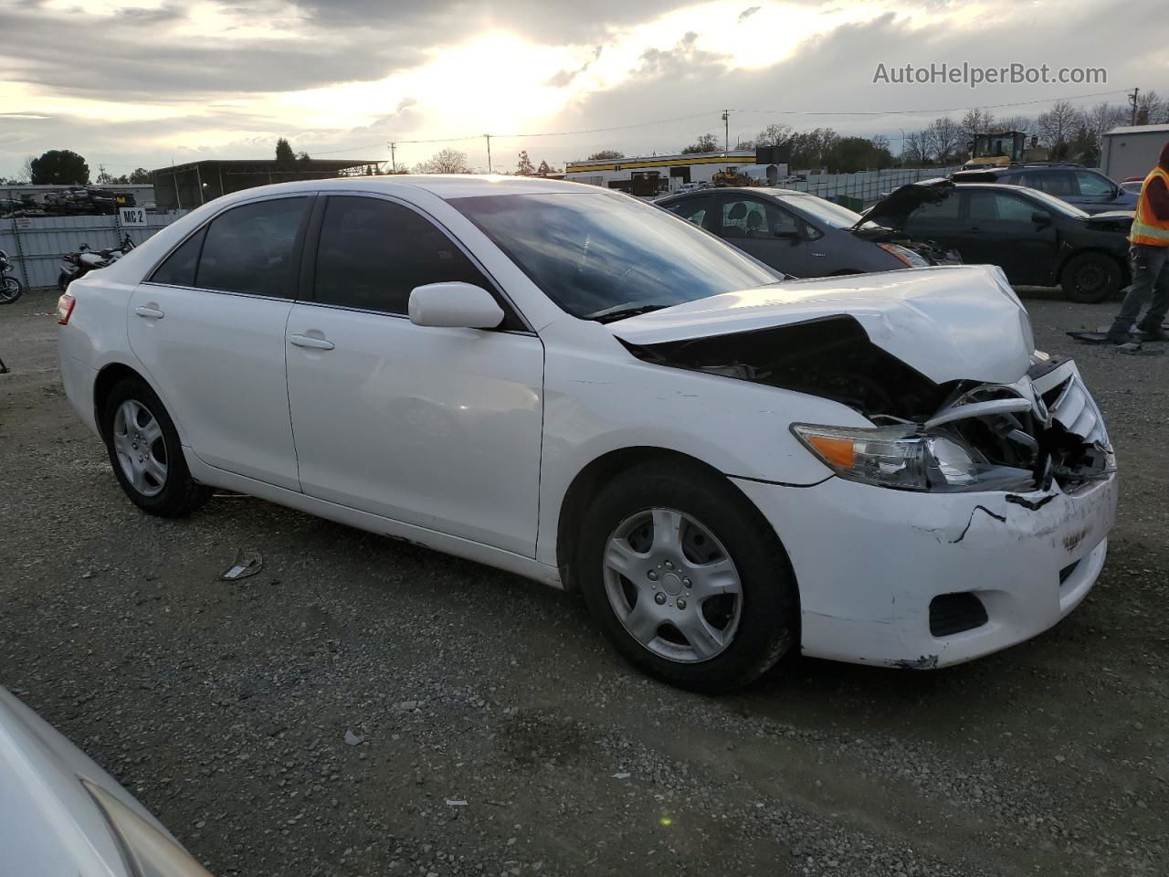 2011 Toyota Camry Base White vin: 4T4BF3EK2BR209515