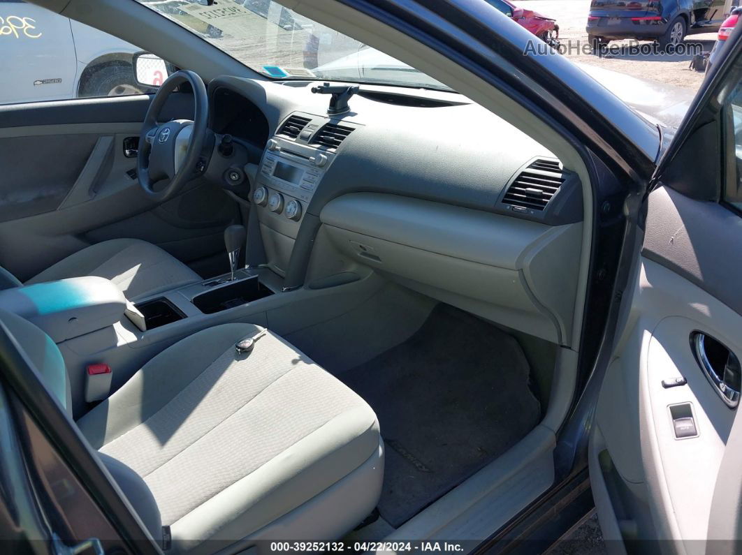 2011 Toyota Camry Le Gray vin: 4T4BF3EK3BR105101