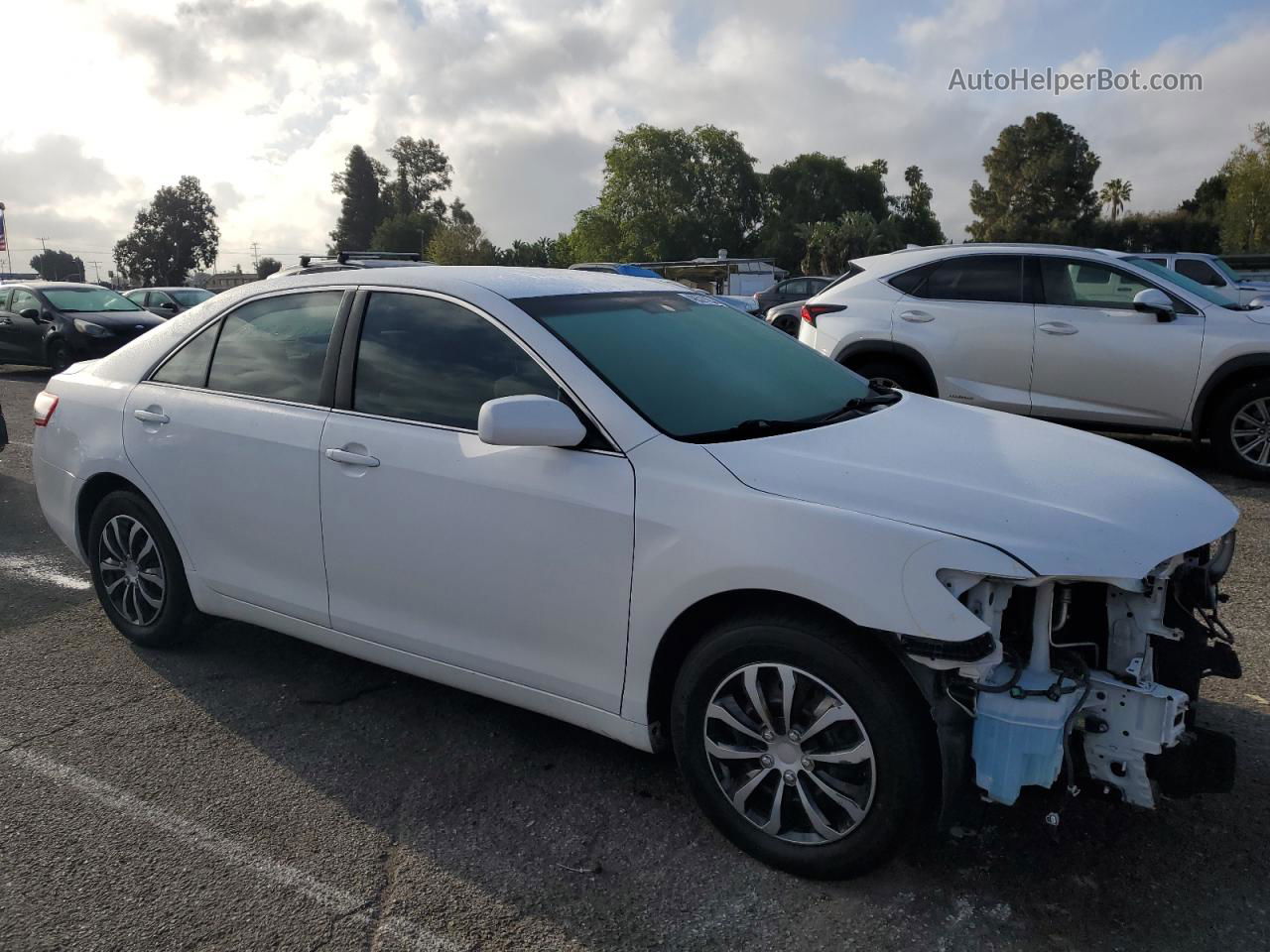 2011 Toyota Camry Base White vin: 4T4BF3EK4BR123655