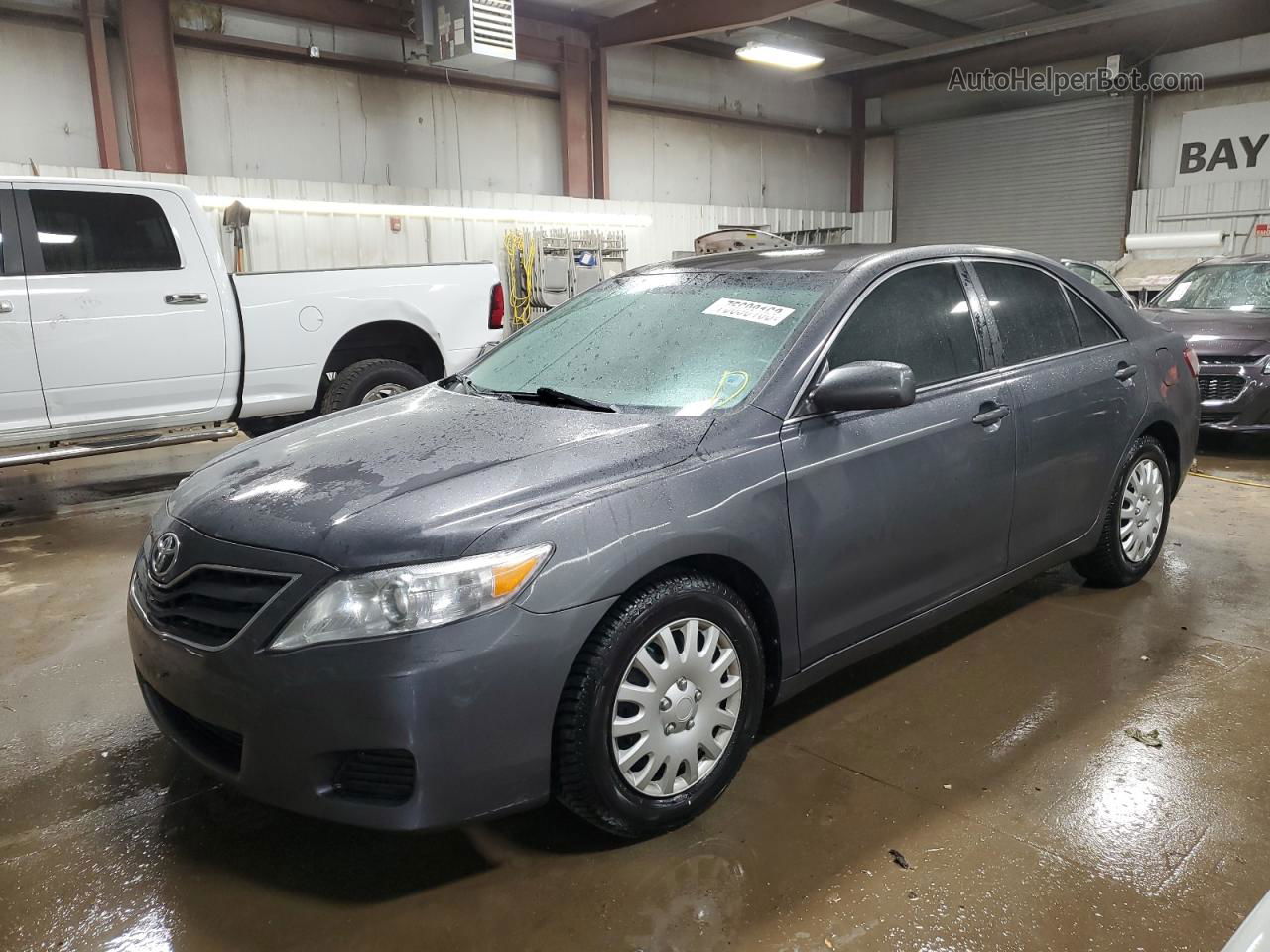 2011 Toyota Camry Base Серый vin: 4T4BF3EK4BR182530