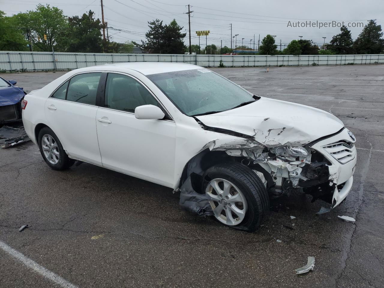 2011 Toyota Camry Base White vin: 4T4BF3EK4BR206289