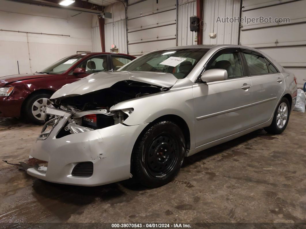 2011 Toyota Camry Le Silver vin: 4T4BF3EK4BR211170