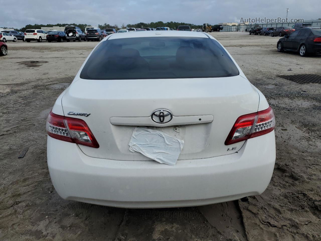 2011 Toyota Camry Base White vin: 4T4BF3EK5BR109036