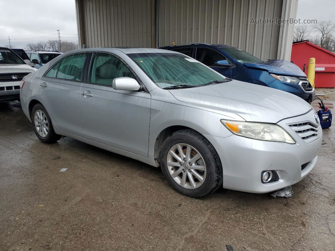 2011 Toyota Camry Base Серебряный vin: 4T4BF3EK5BR178373