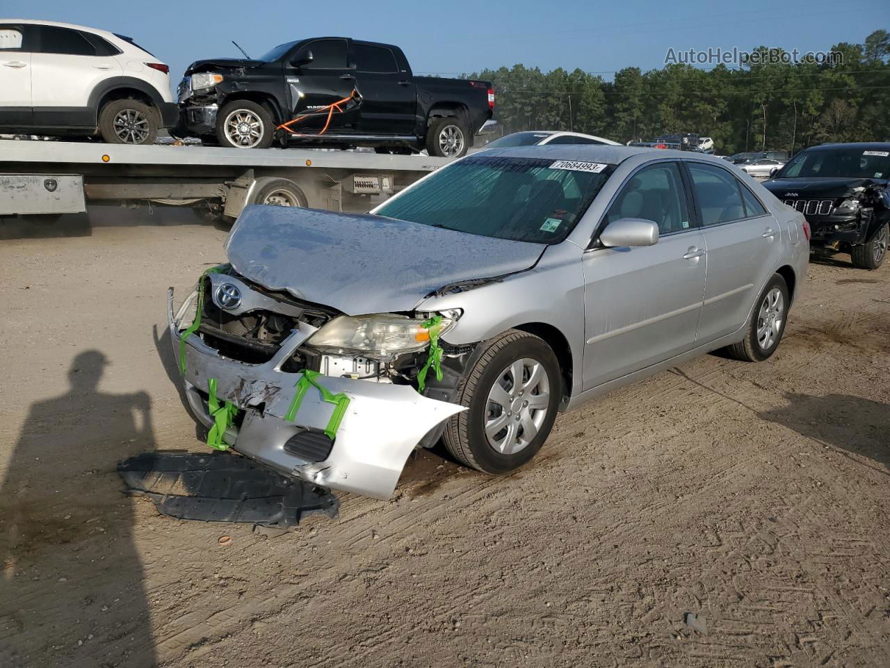 2011 Toyota Camry Base Silver vin: 4T4BF3EK6BR122152