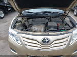 2011 Toyota Camry Le Gold vin: 4T4BF3EK6BR138223