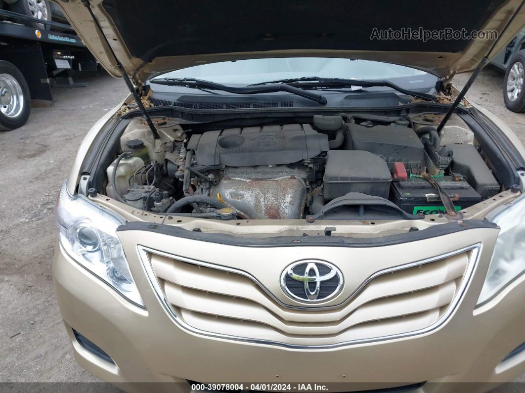 2011 Toyota Camry Le Gold vin: 4T4BF3EK6BR138223