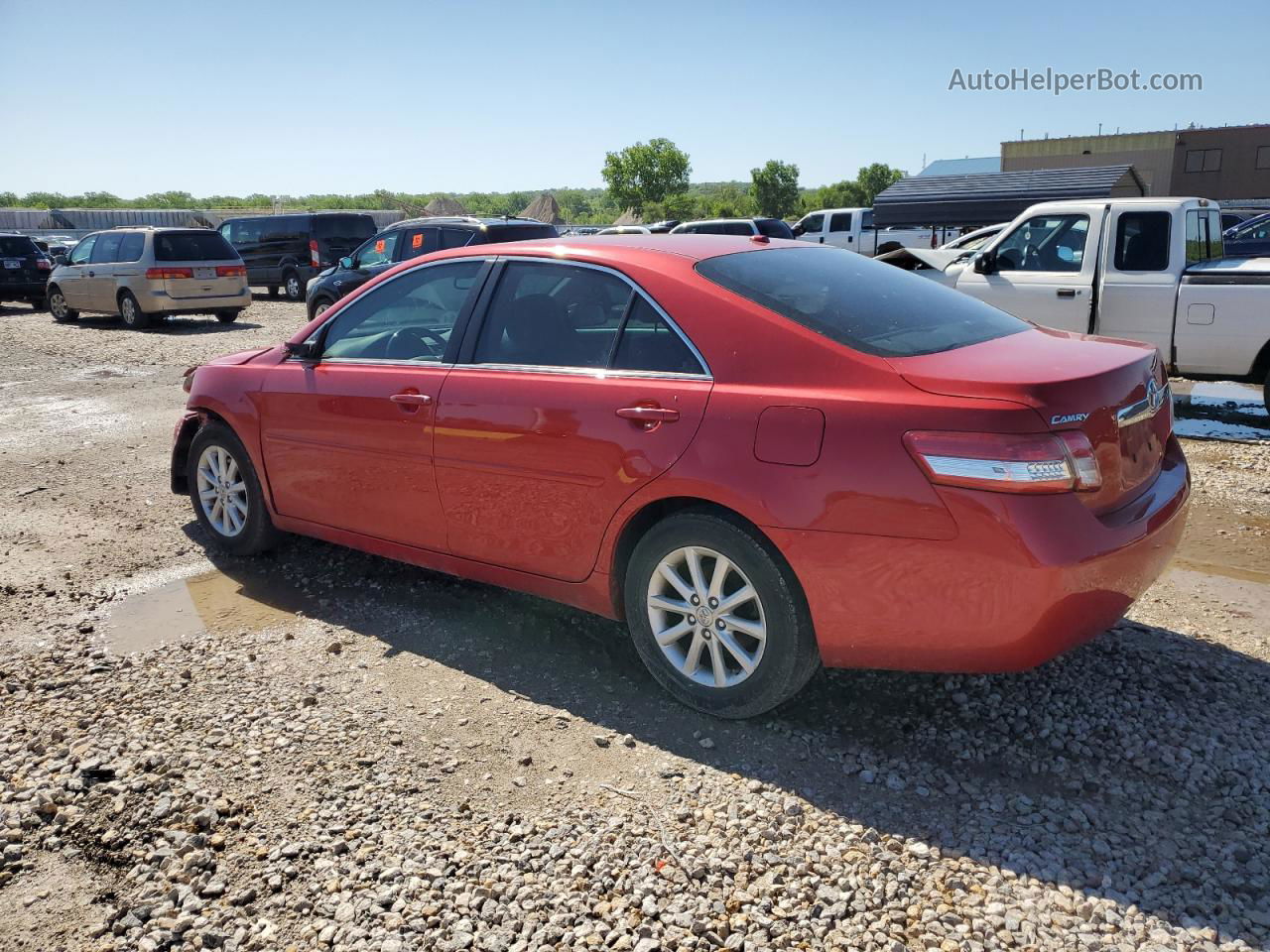 2011 Toyota Camry Base Red vin: 4T4BF3EK6BR170167