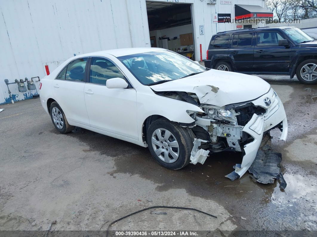 2011 Toyota Camry Le White vin: 4T4BF3EK7BR111628