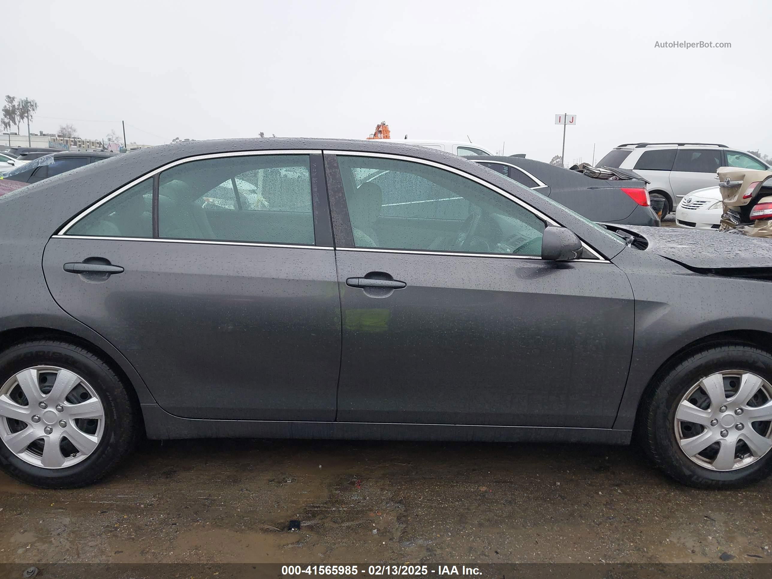 2011 Toyota Camry Le Gray vin: 4T4BF3EK7BR111810