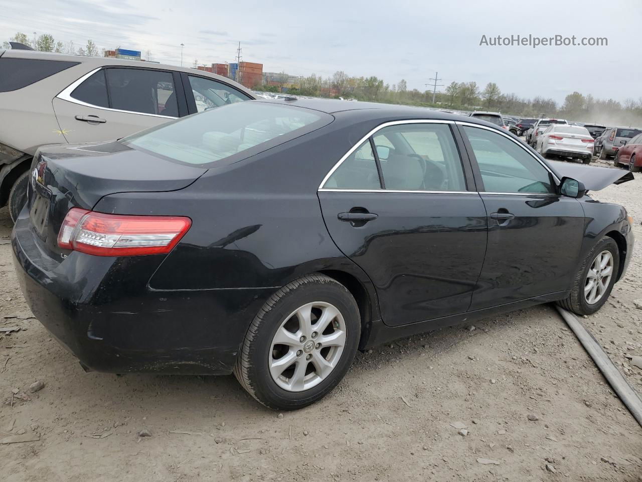 2011 Toyota Camry Base Черный vin: 4T4BF3EK7BR146511