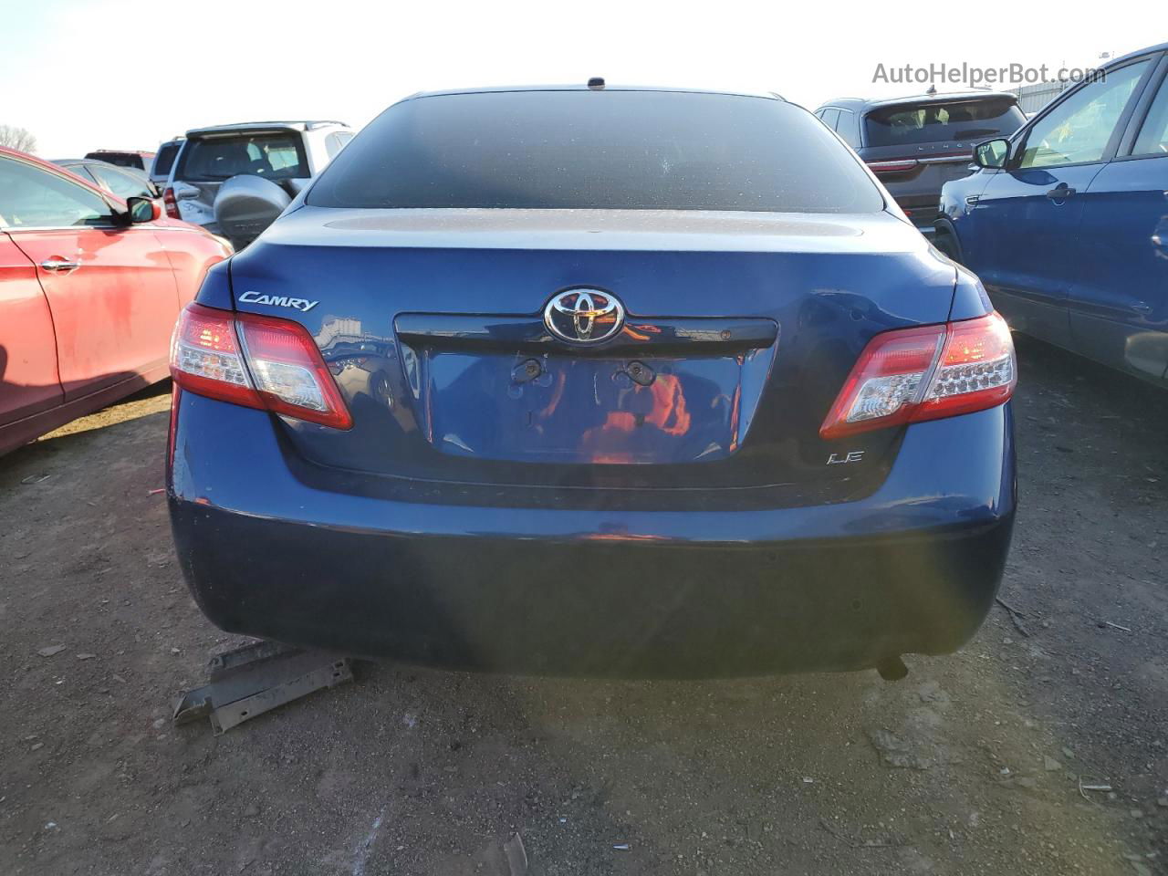 2011 Toyota Camry Base Blue vin: 4T4BF3EK9BR124767