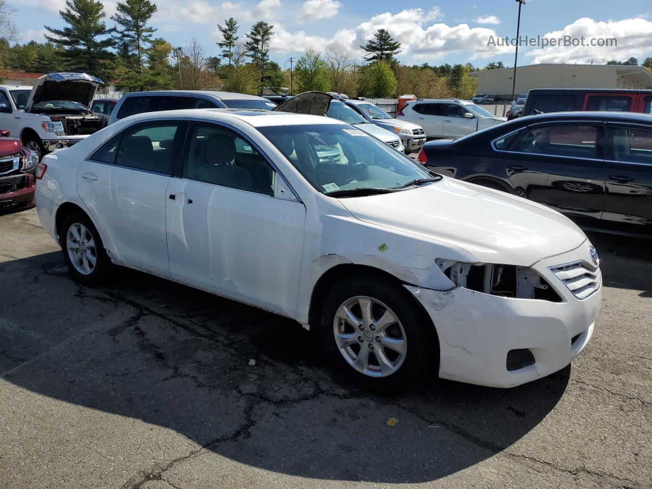 2011 Toyota Camry Base White vin: 4T4BF3EK9BR191613