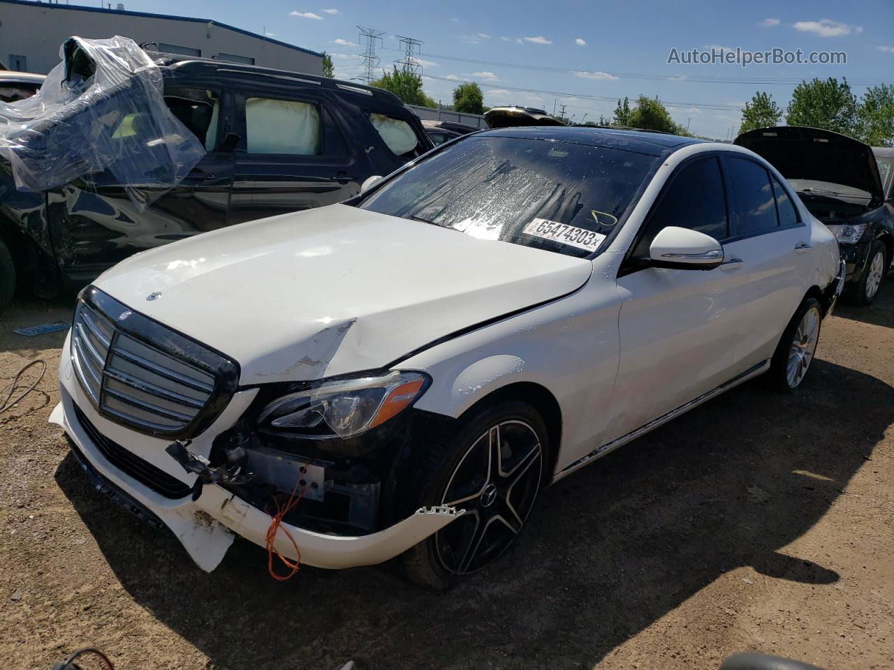 2015 Mercedes-benz C 300 White vin: 55SWF4JB0FU044850