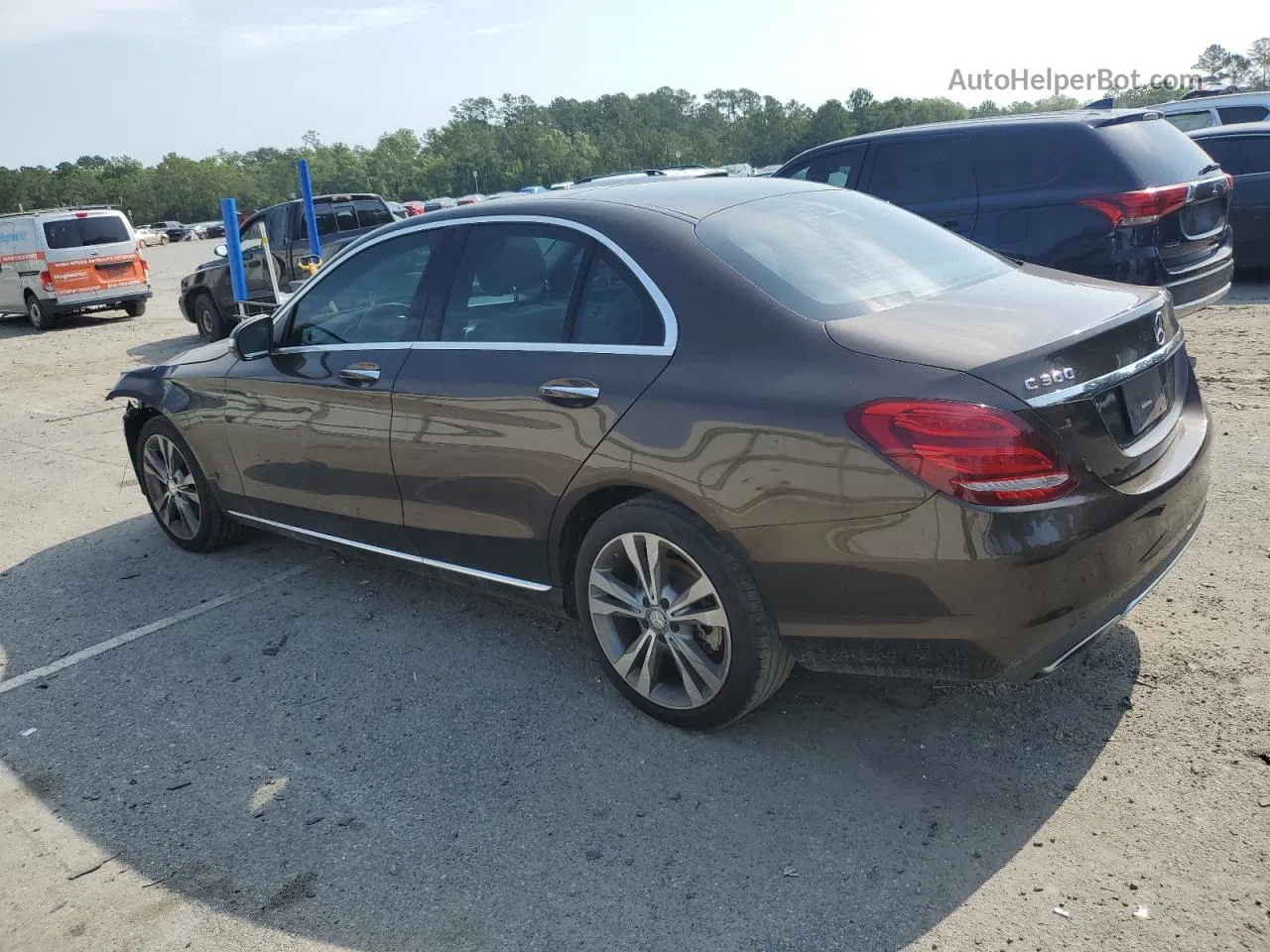 2015 Mercedes-benz C 300 Brown vin: 55SWF4JB1FU046171