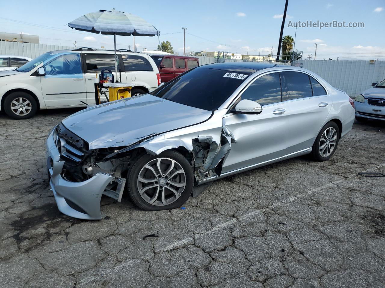 2015 Mercedes-benz C 300 Серебряный vin: 55SWF4JB1FU061365