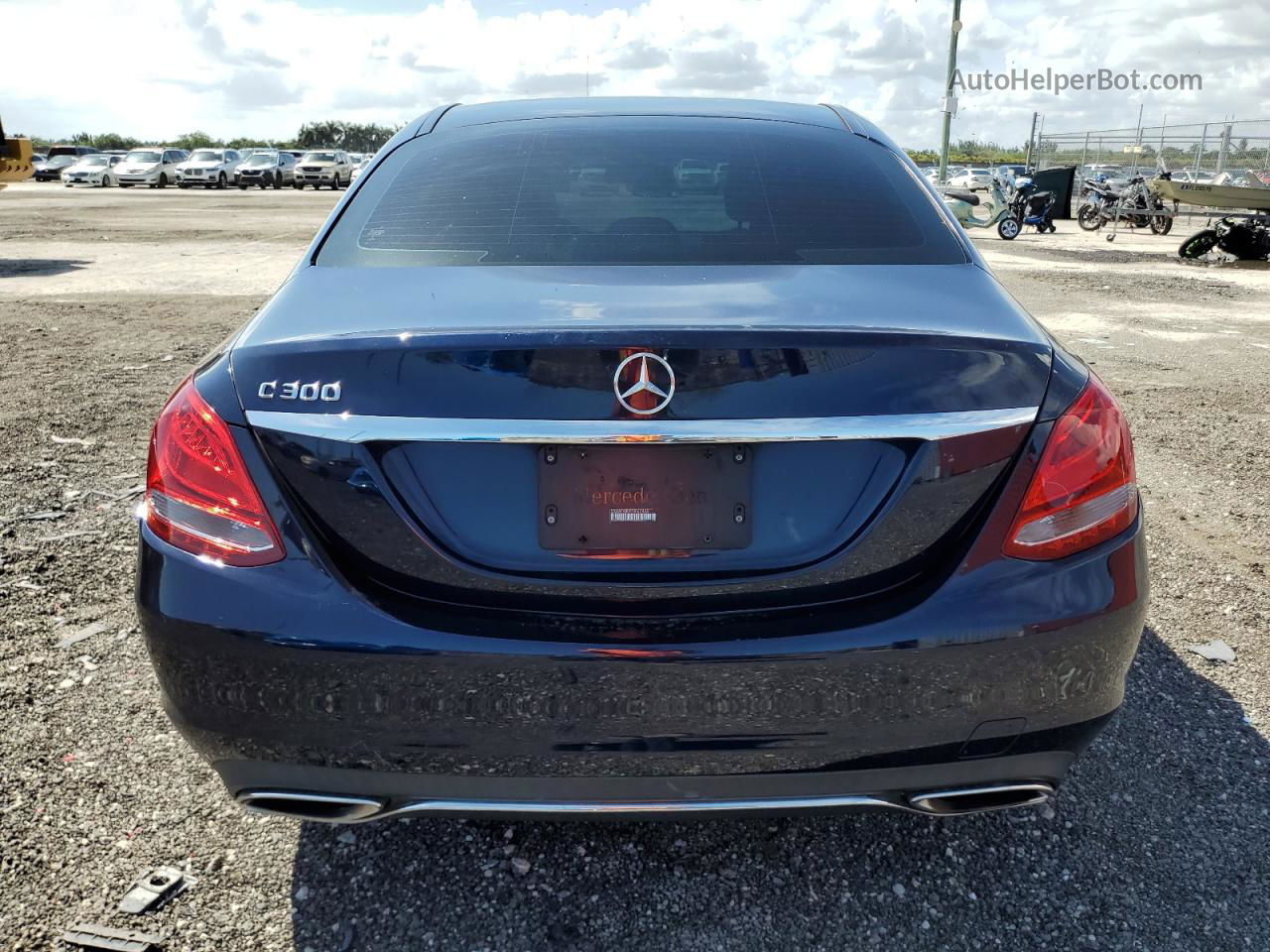 2015 Mercedes-benz C 300 Blue vin: 55SWF4JB1FU062838