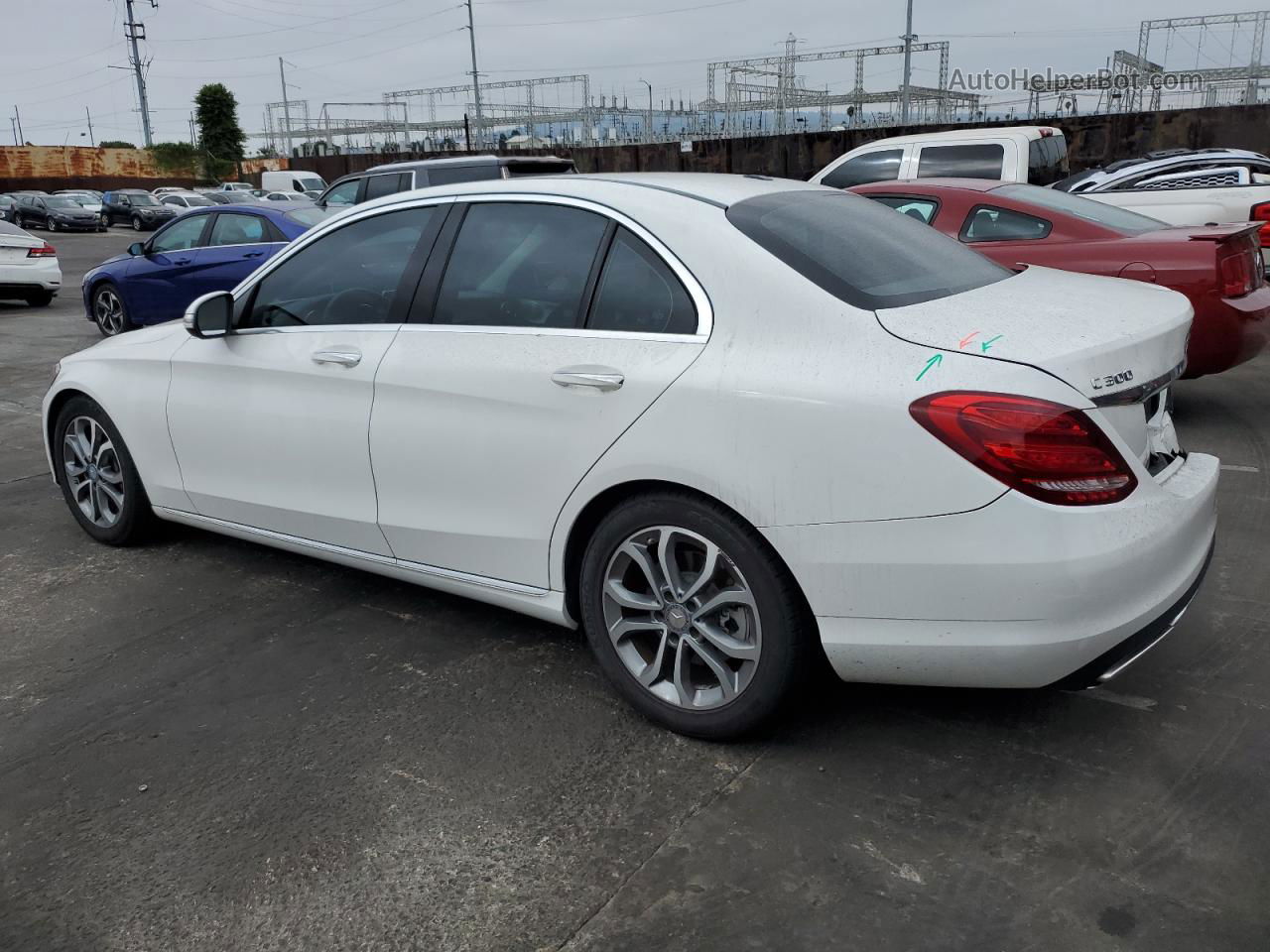 2015 Mercedes-benz C 300 White vin: 55SWF4JB1FU076884