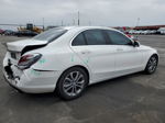 2015 Mercedes-benz C 300 Белый vin: 55SWF4JB1FU076884