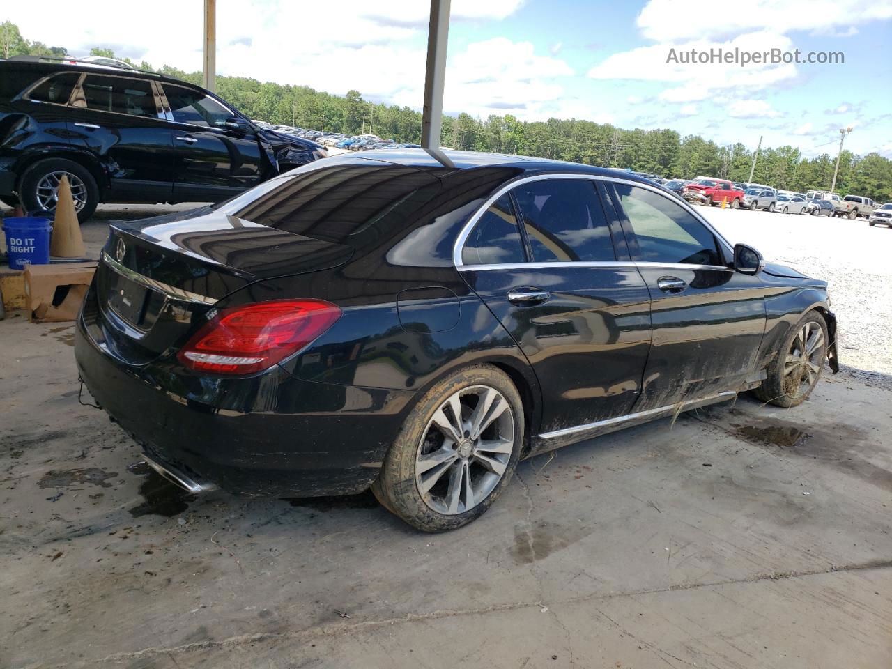 2015 Mercedes-benz C 300 Черный vin: 55SWF4JB4FU071467