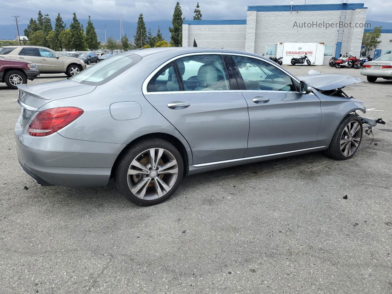 2015 Mercedes-benz C 300 Серебряный vin: 55SWF4JB5FU071364