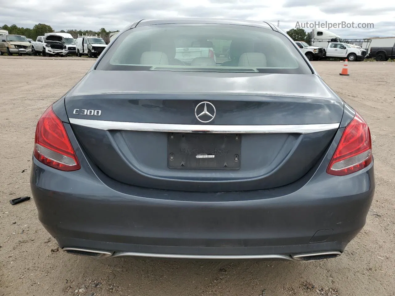 2015 Mercedes-benz C 300 Черный vin: 55SWF4JB7FU092264