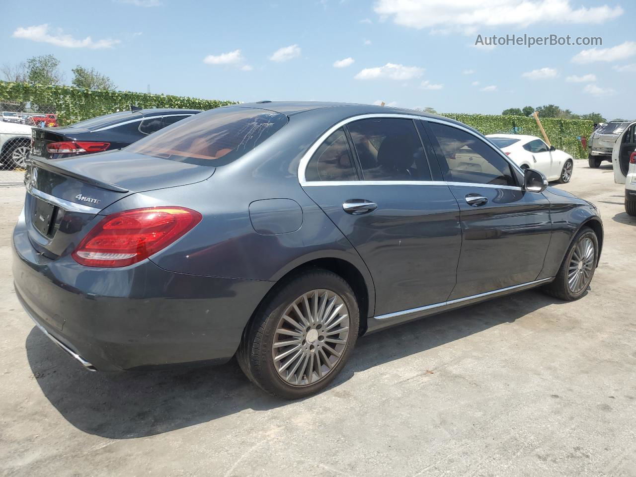 2015 Mercedes-benz C 300 4matic Серый vin: 55SWF4KB0FU028727