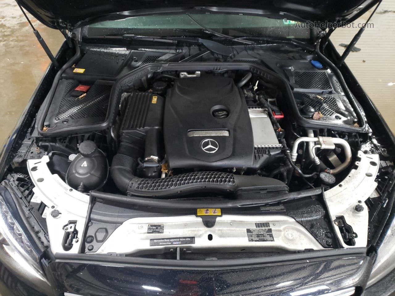 2015 Mercedes-benz C 300 4matic Черный vin: 55SWF4KB2FU004350