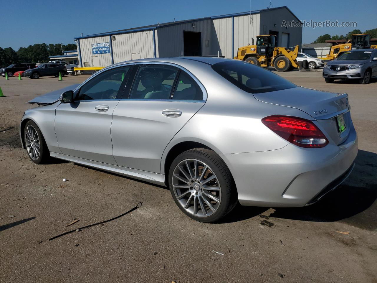 2015 Mercedes-benz C 300 4matic Серебряный vin: 55SWF4KB2FU006597