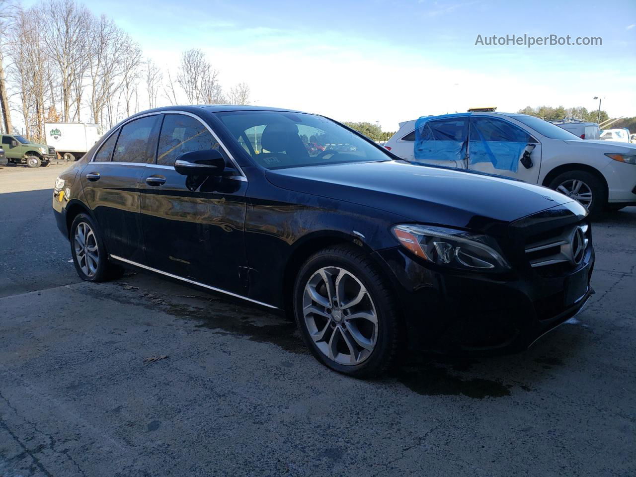 2015 Mercedes-benz C 300 4matic Черный vin: 55SWF4KB2FU033492