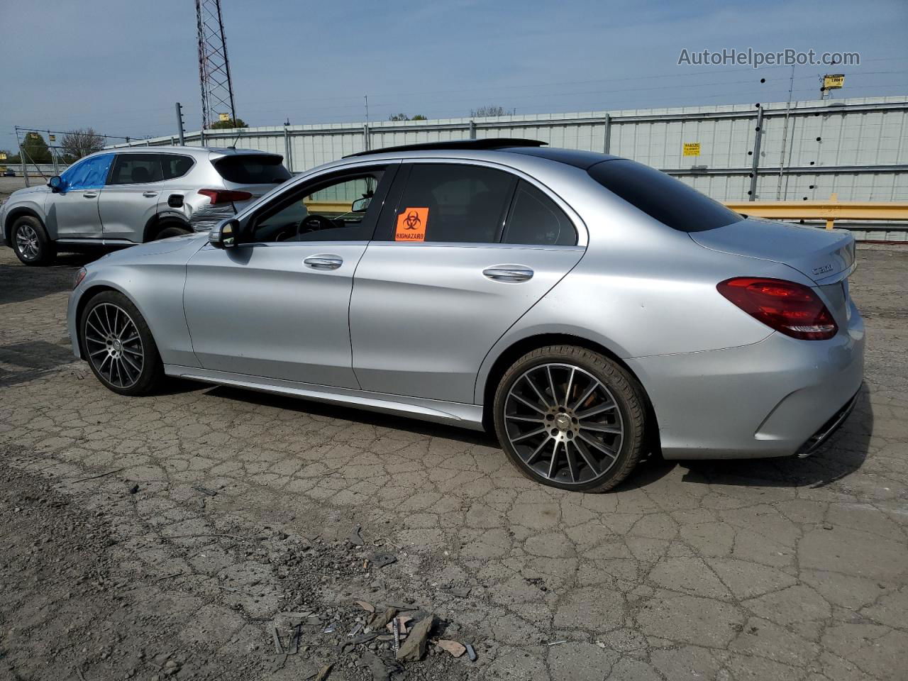 2015 Mercedes-benz C 300 4matic Серебряный vin: 55SWF4KB2FU075743