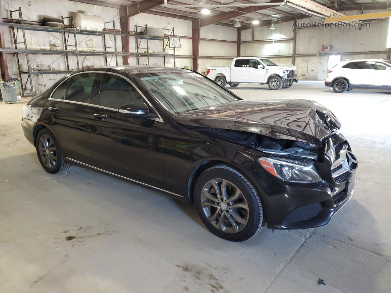 2015 Mercedes-benz C 300 4matic Черный vin: 55SWF4KB4FU047961