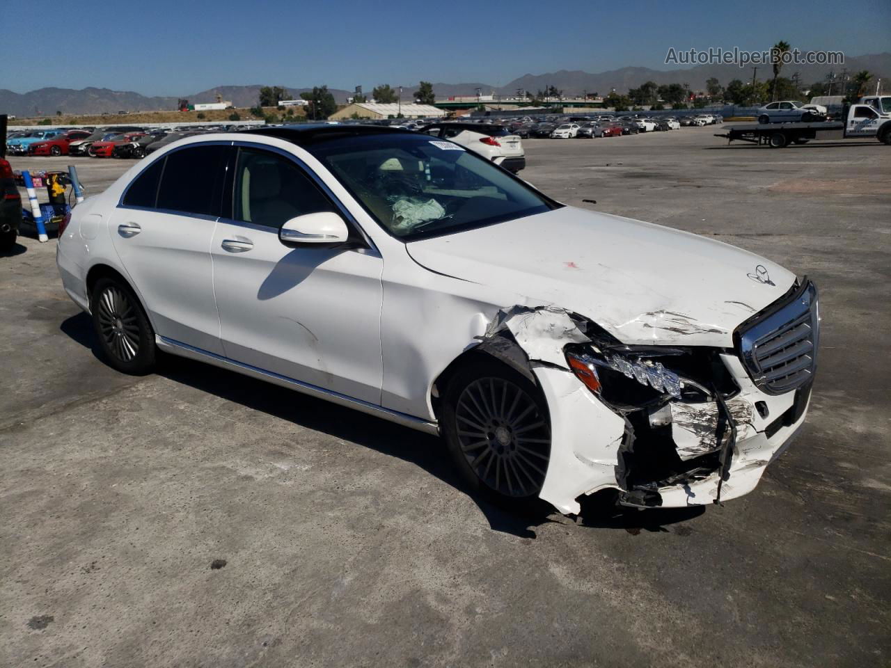 2015 Mercedes-benz C 300 4matic White vin: 55SWF4KB6FU036315