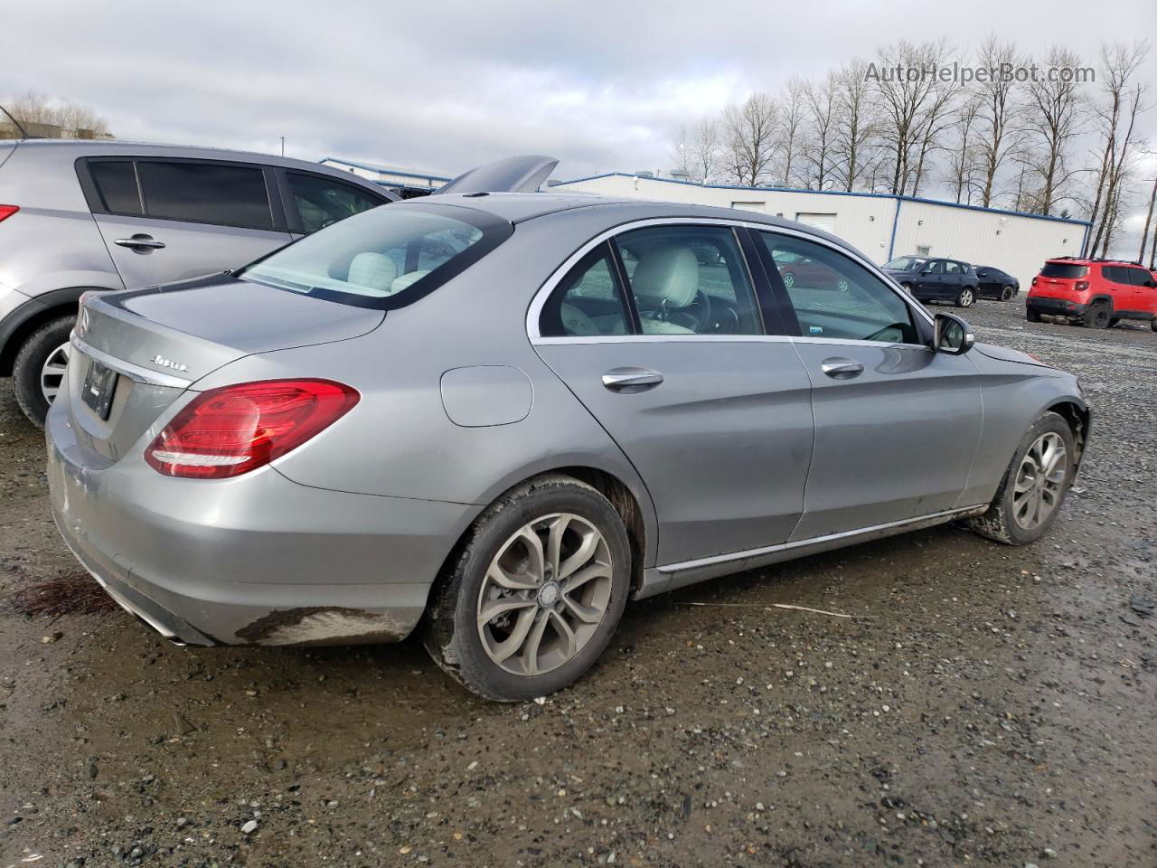 2015 Mercedes-benz C 300 4matic Серебряный vin: 55SWF4KB6FU041241