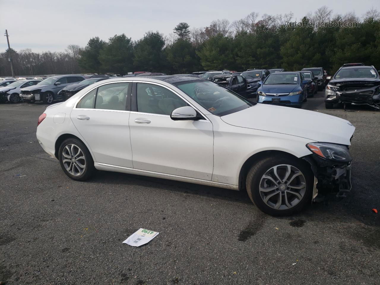 2015 Mercedes-benz C 300 4matic White vin: 55SWF4KB7FU065967