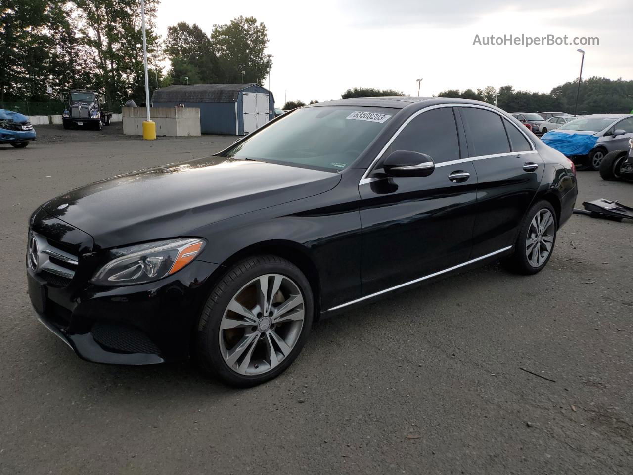 2015 Mercedes-benz C 300 4matic Черный vin: 55SWF4KB8FU029852