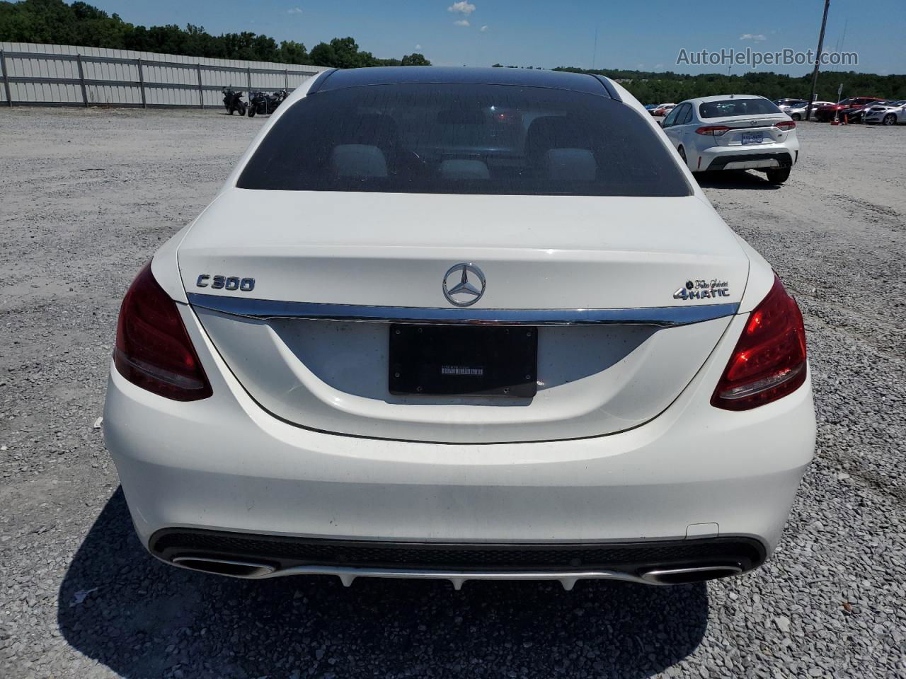 2015 Mercedes-benz C 300 4matic White vin: 55SWF4KB8FU064049