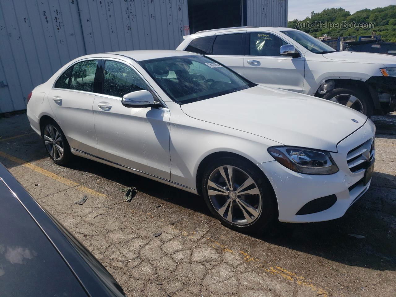 2015 Mercedes-benz C 300 4matic White vin: 55SWF4KB9FU022599