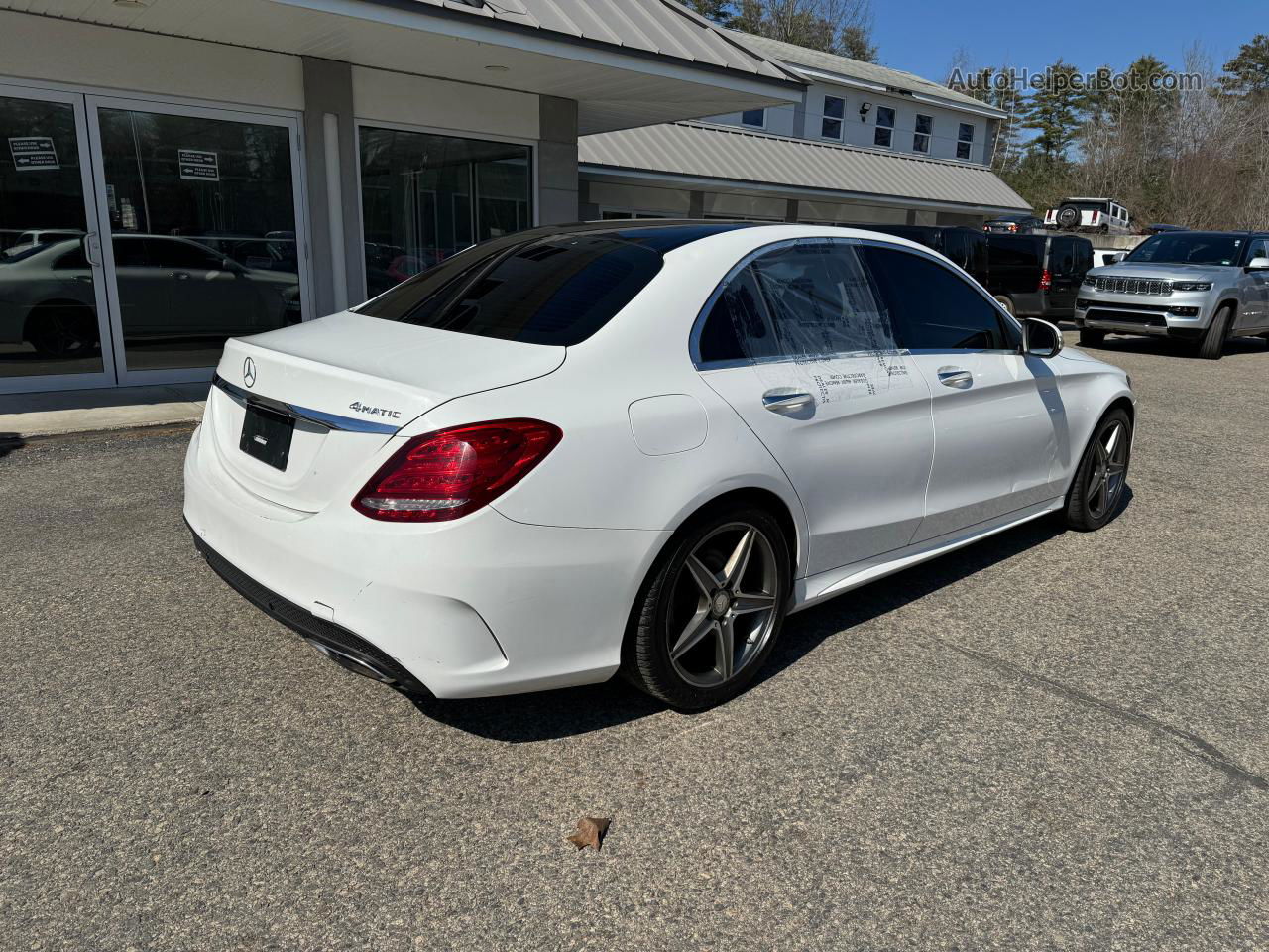 2015 Mercedes-benz C 300 4matic White vin: 55SWF4KB9FU037331