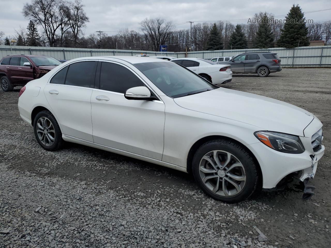 2015 Mercedes-benz C 300 4matic White vin: 55SWF4KBXFU005035