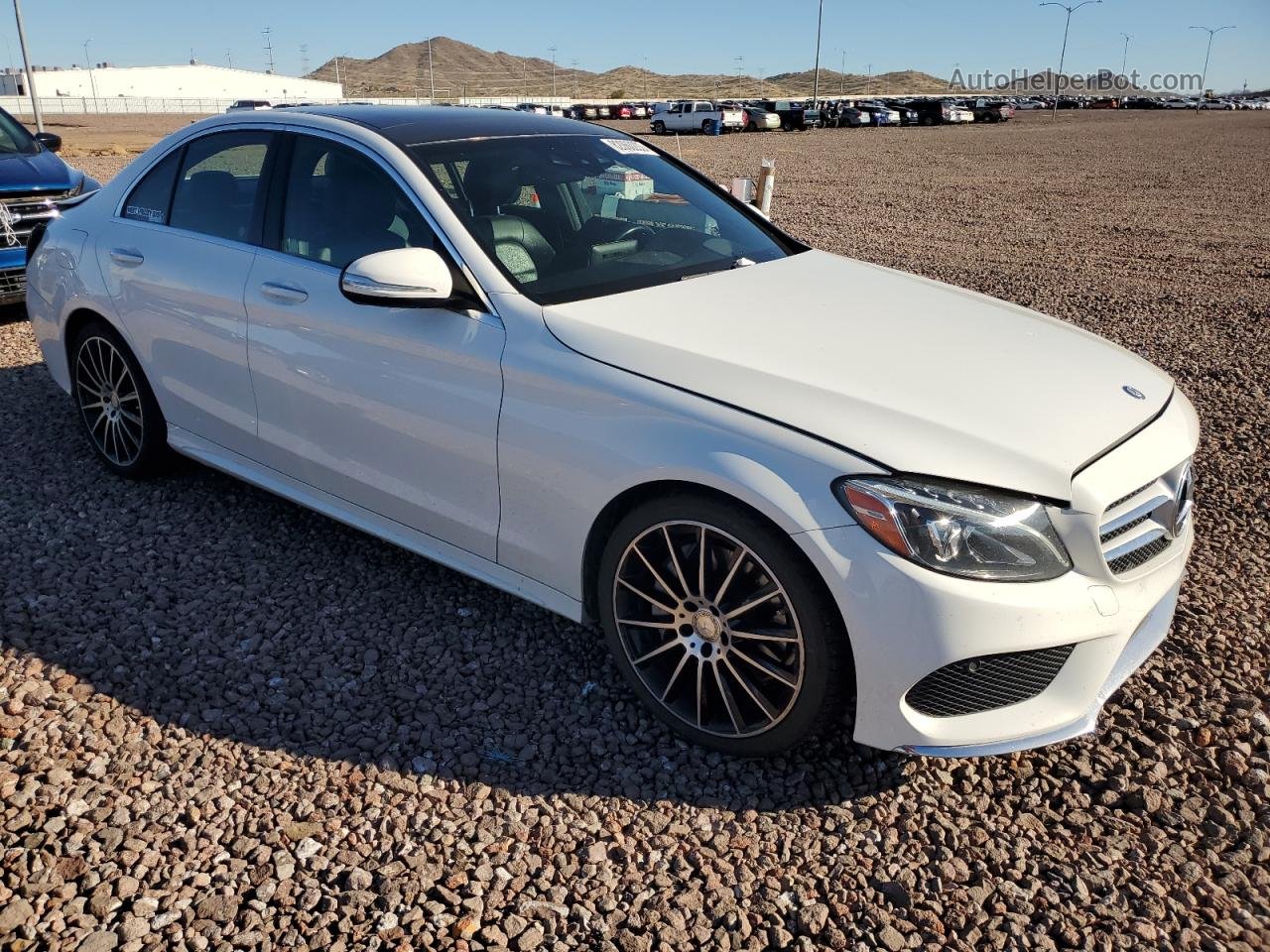 2015 Mercedes-benz C 400 4matic Белый vin: 55SWF6GB2FU032685