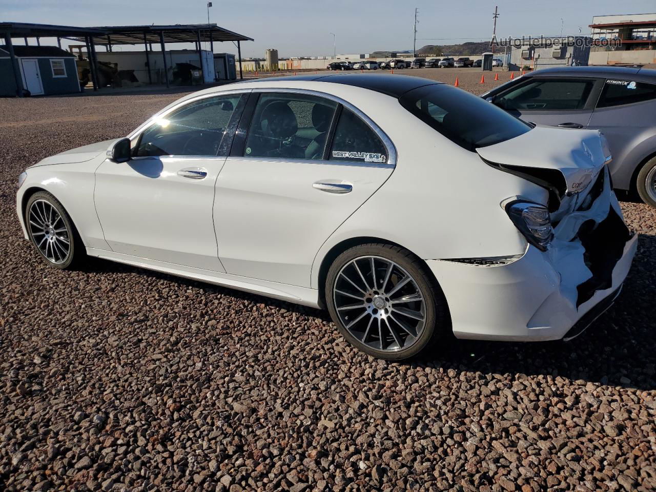 2015 Mercedes-benz C 400 4matic Белый vin: 55SWF6GB2FU032685