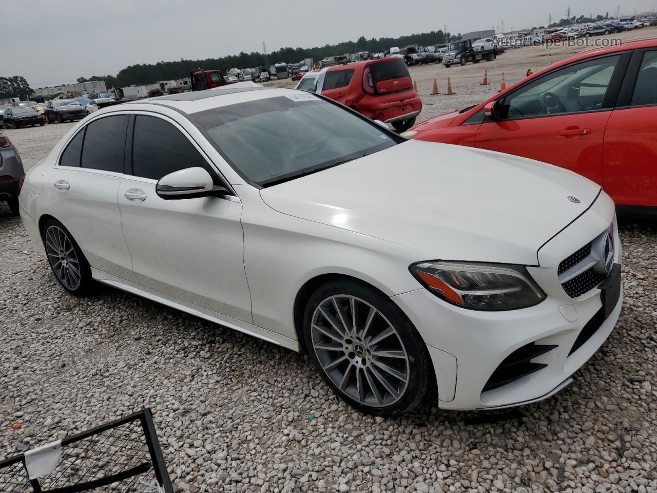 2019 Mercedes-benz C 300 White vin: 55SWF8DB0KU287880