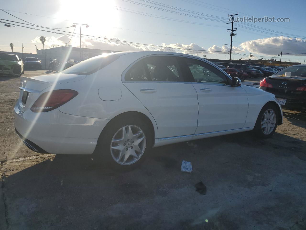 2019 Mercedes-benz C 300 White vin: 55SWF8DB0KU294912