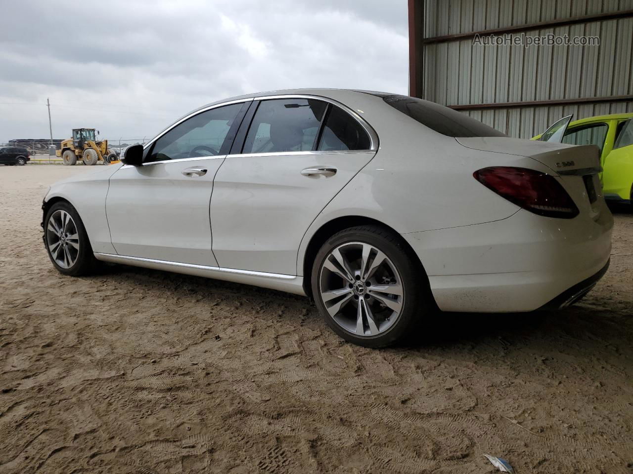 2019 Mercedes-benz C 300 White vin: 55SWF8DB1KU294109