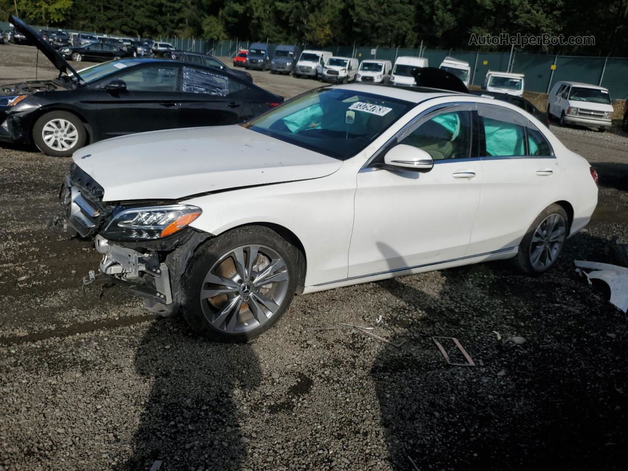 2019 Mercedes-benz C 300 White vin: 55SWF8DB2KU307837