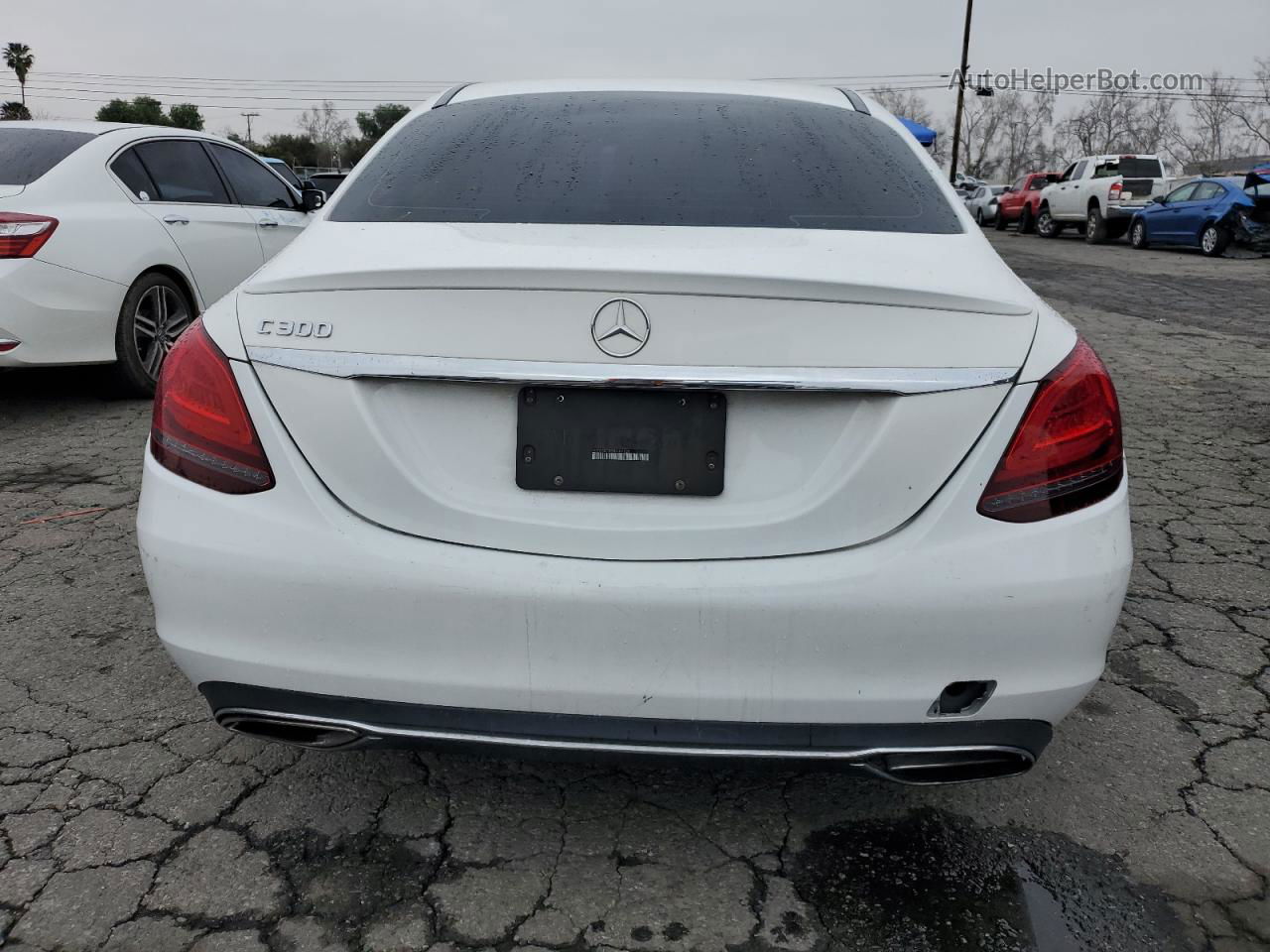 2019 Mercedes-benz C 300 White vin: 55SWF8DB4KU307726