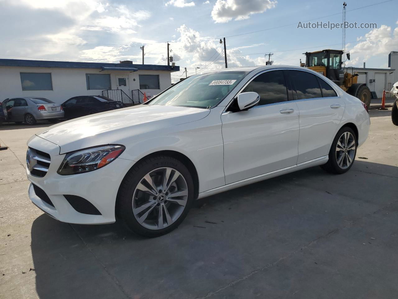 2019 Mercedes-benz C 300 Белый vin: 55SWF8DB5KU287826